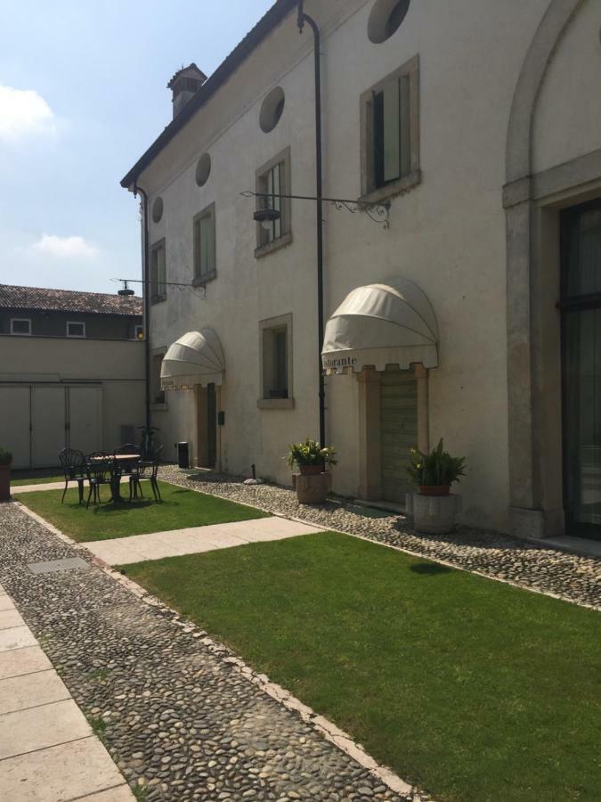 Villa Vecelli Cavriani Mozzecane Exterior foto